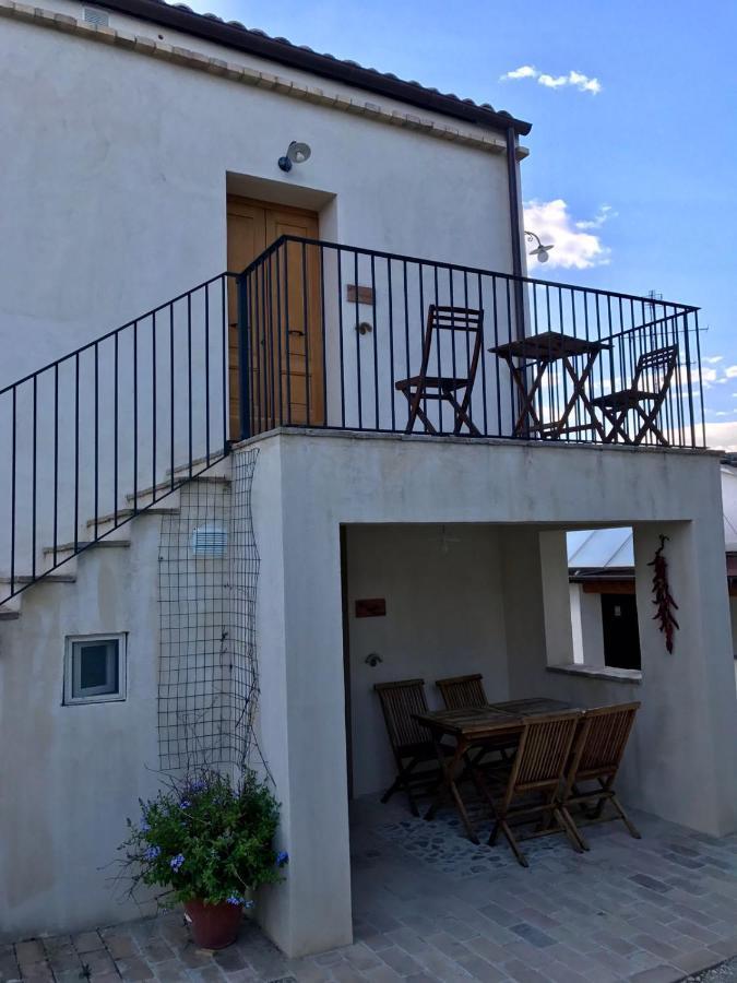 Agriturismo Rosso Di Sera Cugnoli Exterior photo