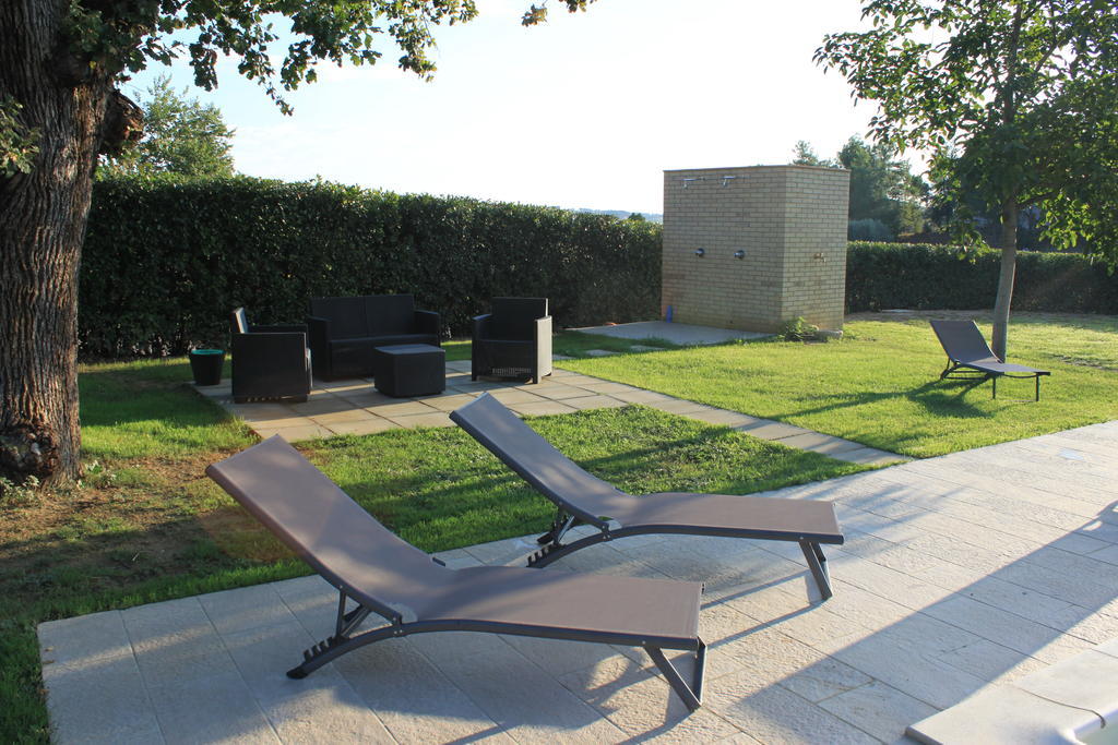 Agriturismo Rosso Di Sera Cugnoli Exterior photo