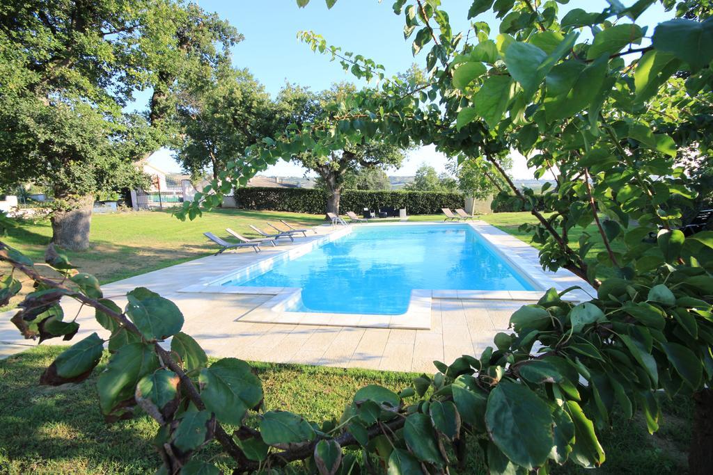 Agriturismo Rosso Di Sera Cugnoli Exterior photo